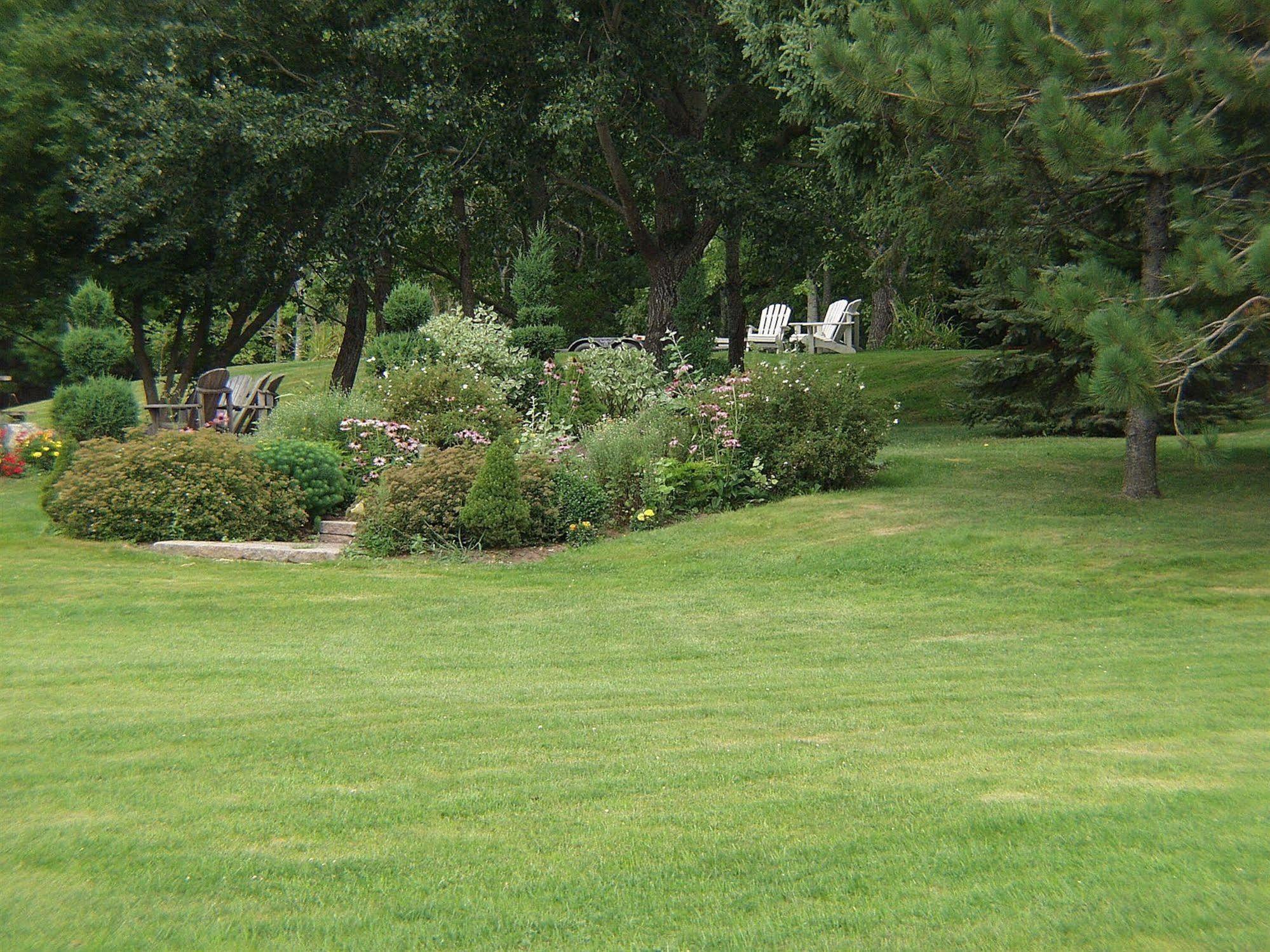 Briarwood Bed & Breakfast Elmsdale Bagian luar foto