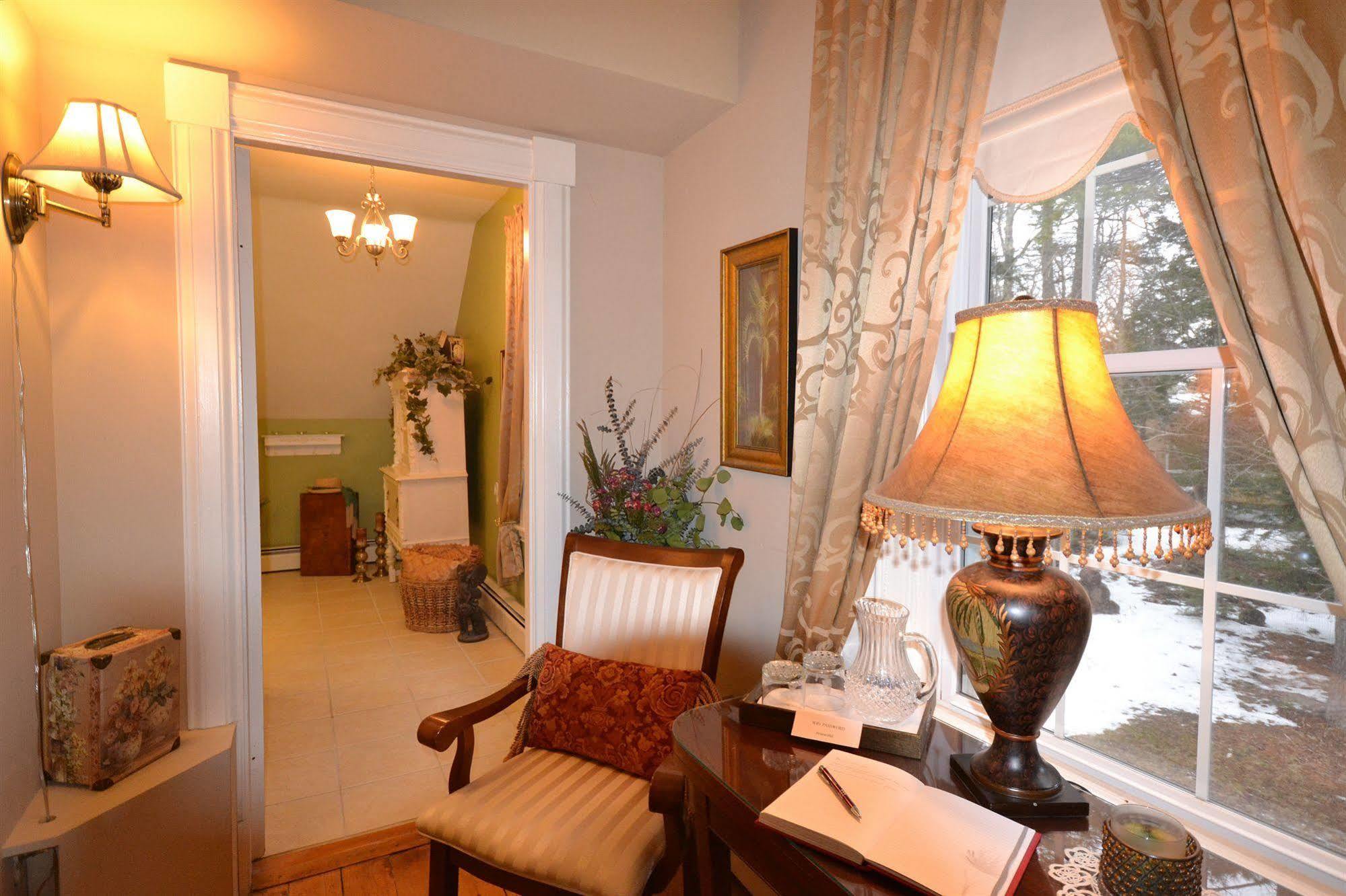 Briarwood Bed & Breakfast Elmsdale Bagian luar foto
